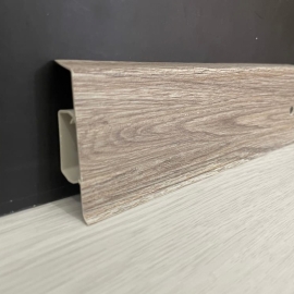 SLK 60 "Q" 3043 ПЛІНТУС DOELLKEN